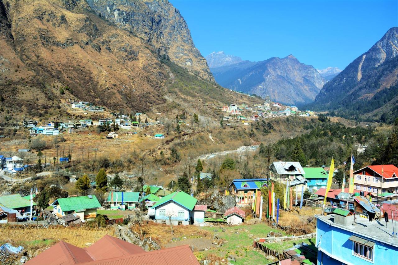 Отель Rufina Lachung De'Crown Экстерьер фото